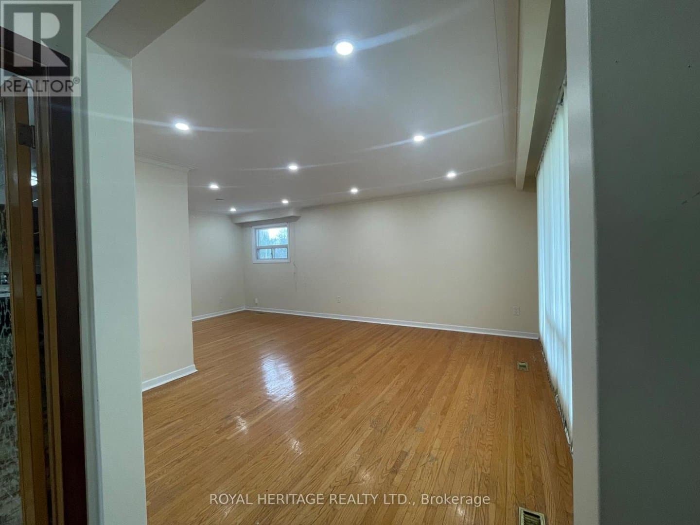 281 Driftwood Avenue - Photo 4