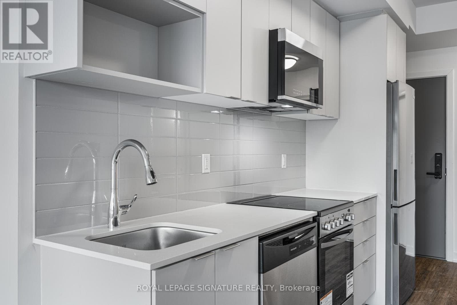 4569 Kingston Road - Photo 4