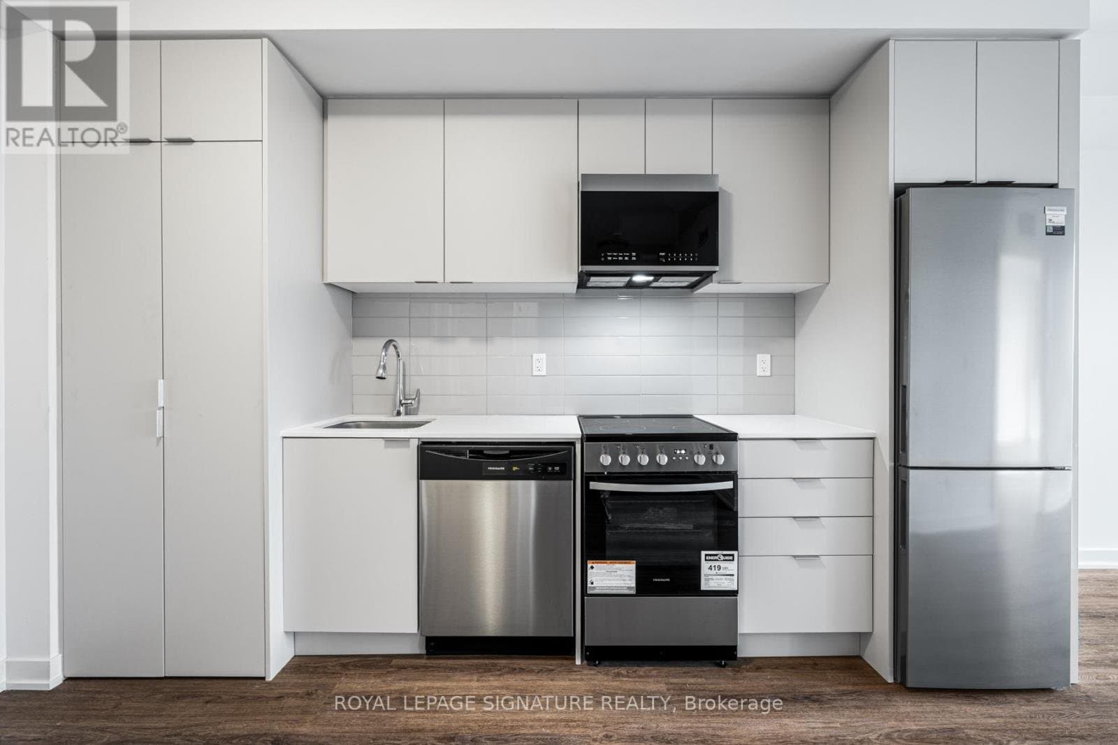4569 Kingston Road - Photo 3