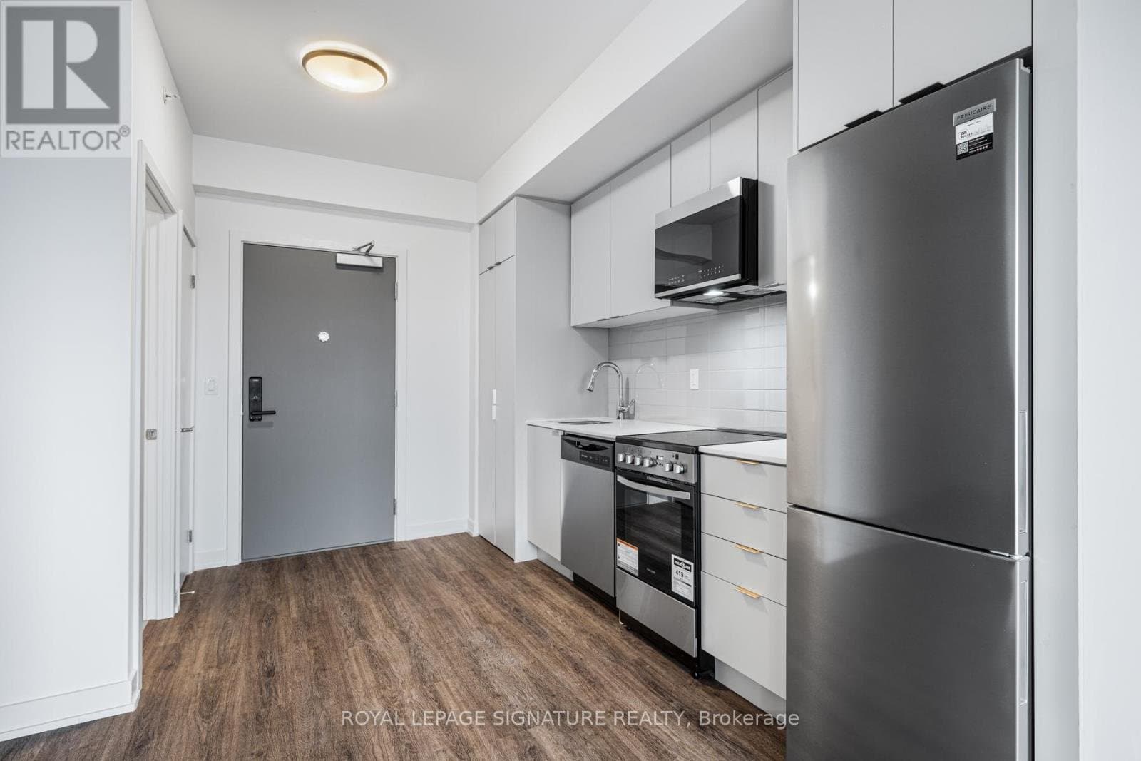 4569 Kingston Road - Photo 4