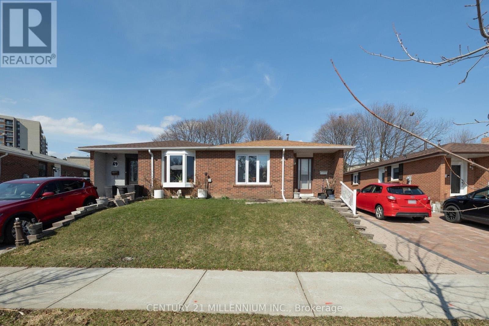 67 Coxworth Crescent - Photo 2