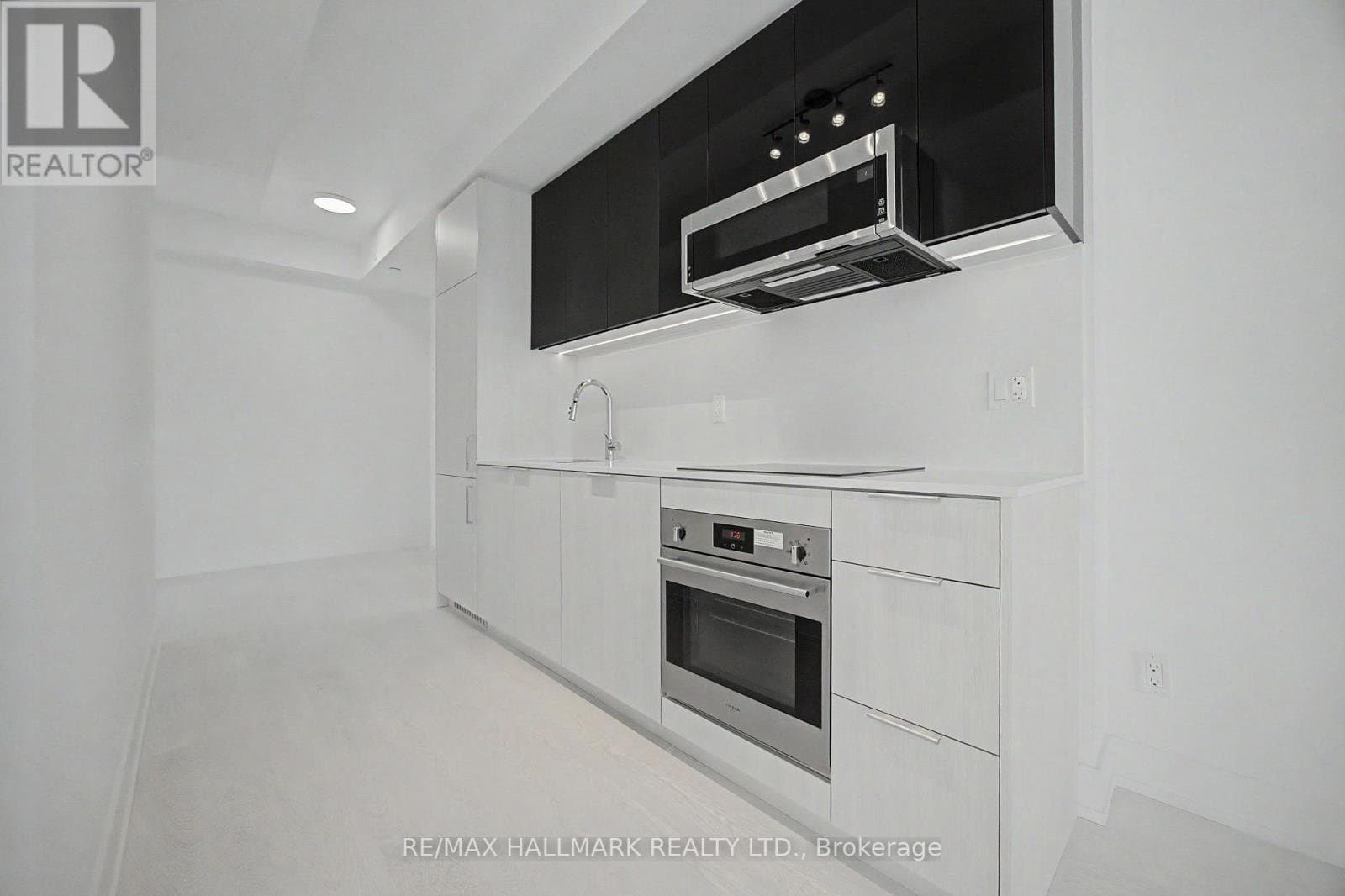 308 Jarvis Street - Photo 4