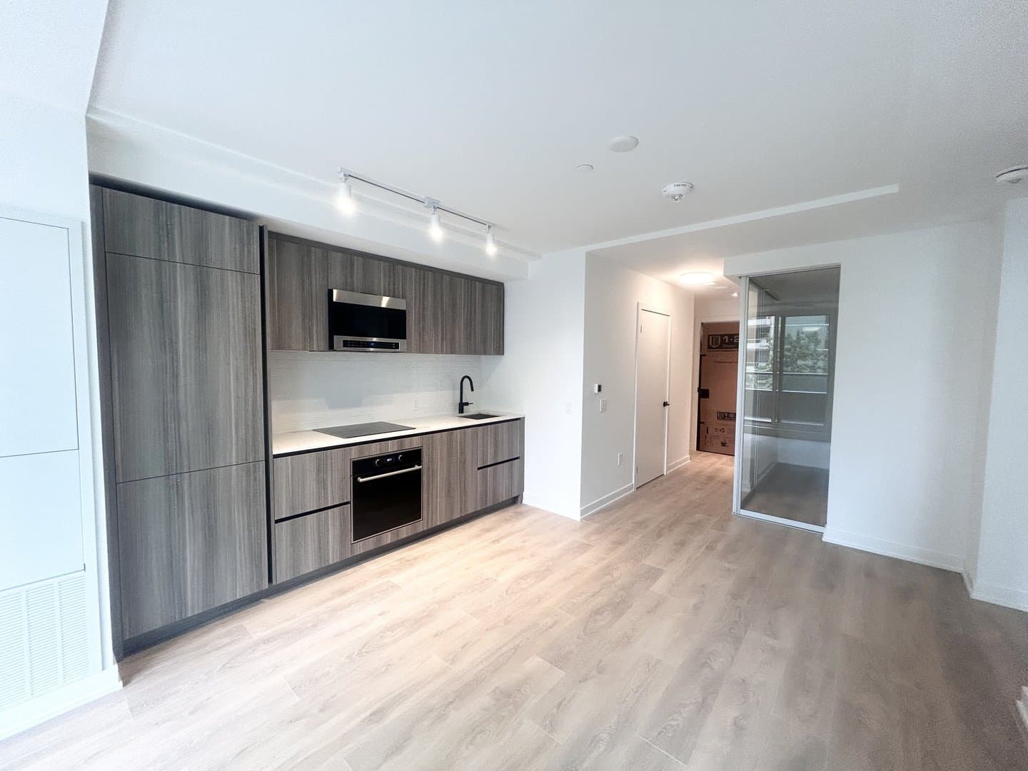 127 Broadway Avenue - Photo 4
