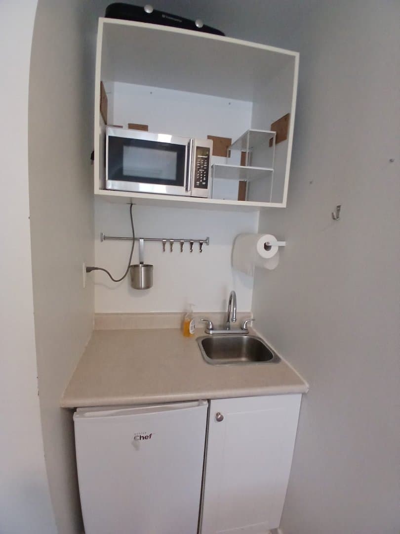 201 Spadina Road - Photo 3