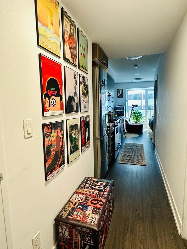 561 Sherbourne Street - Photo 2