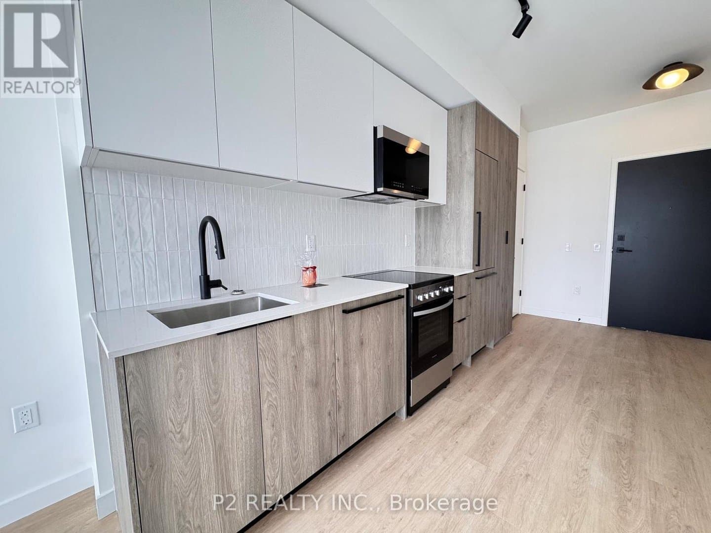1635 MILITARY Trail - Photo 3