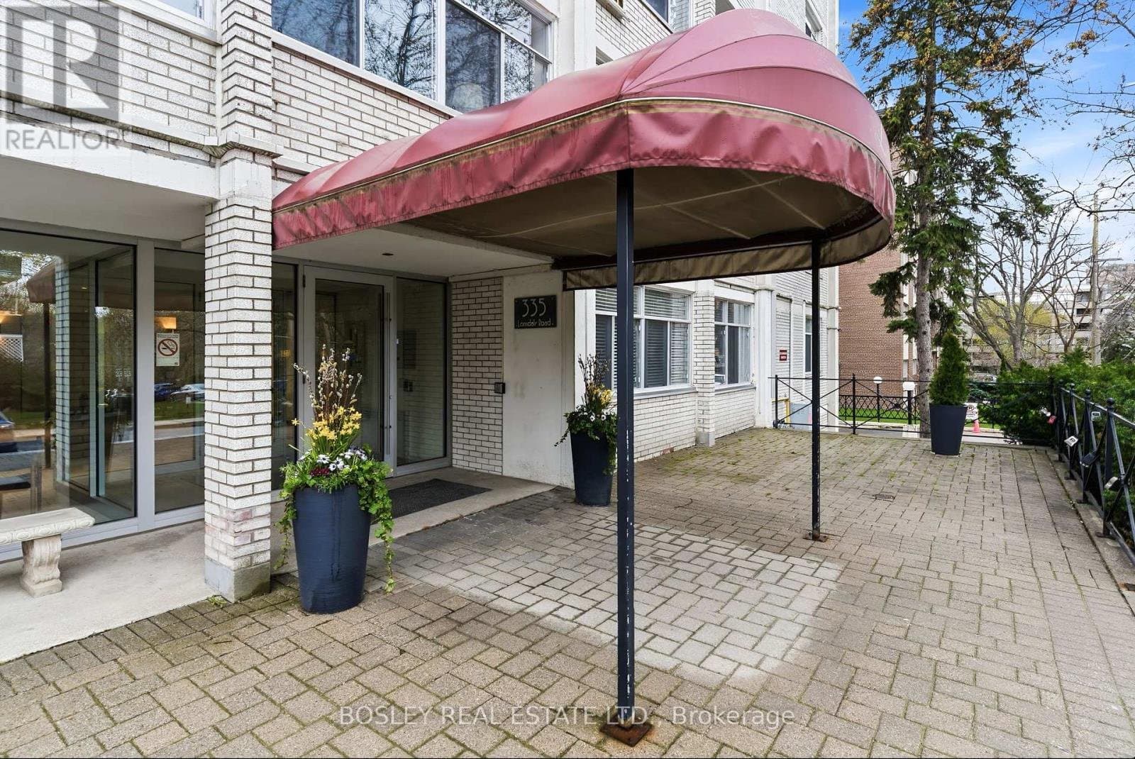335 Lonsdale Road