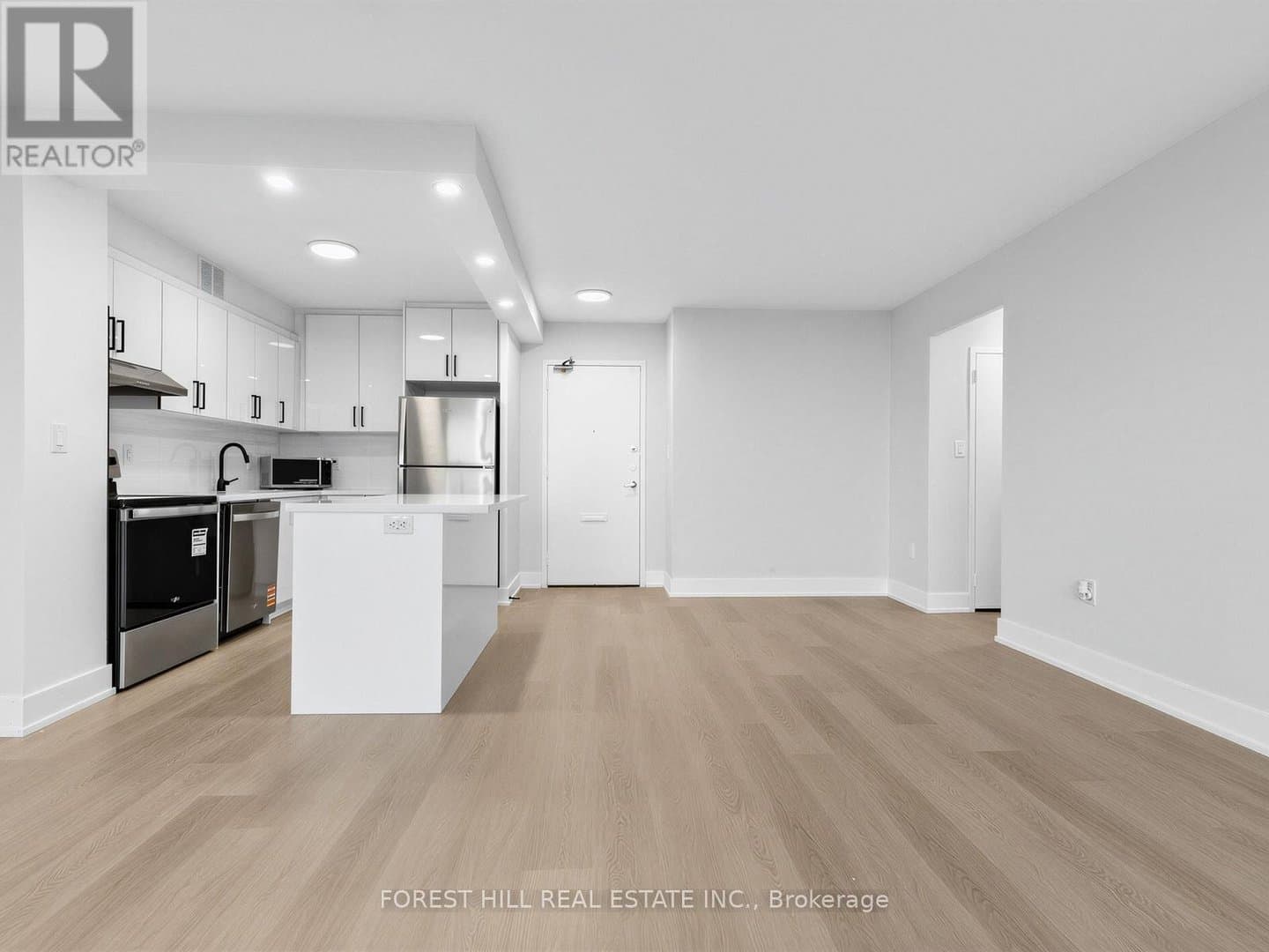 140 Elm Ridge Drive - Photo 3