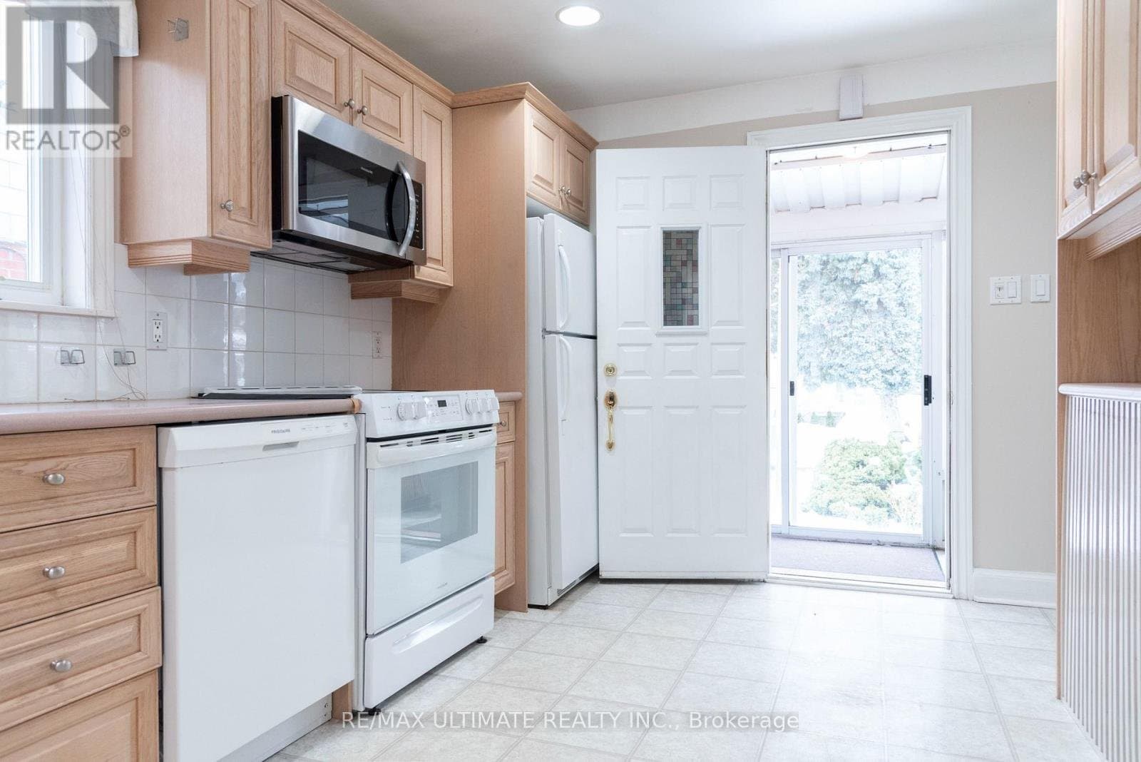 7 Joanith upper Drive - Photo 3
