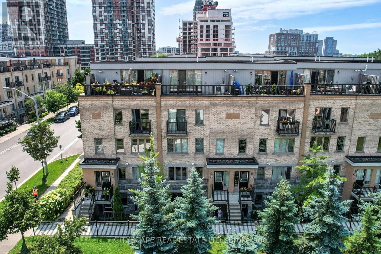 12 Foundry Avenue