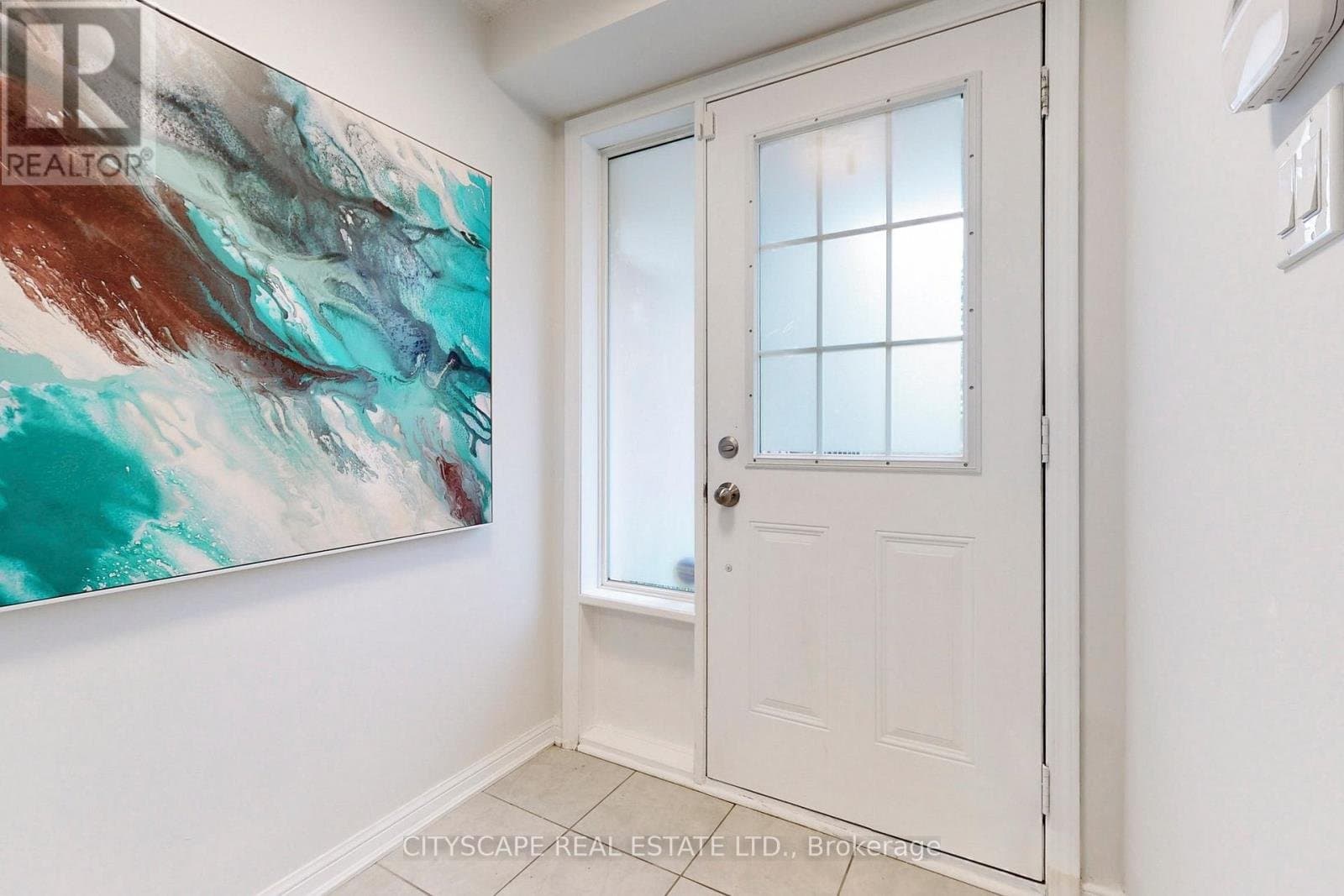 12 Foundry Avenue - Photo 2