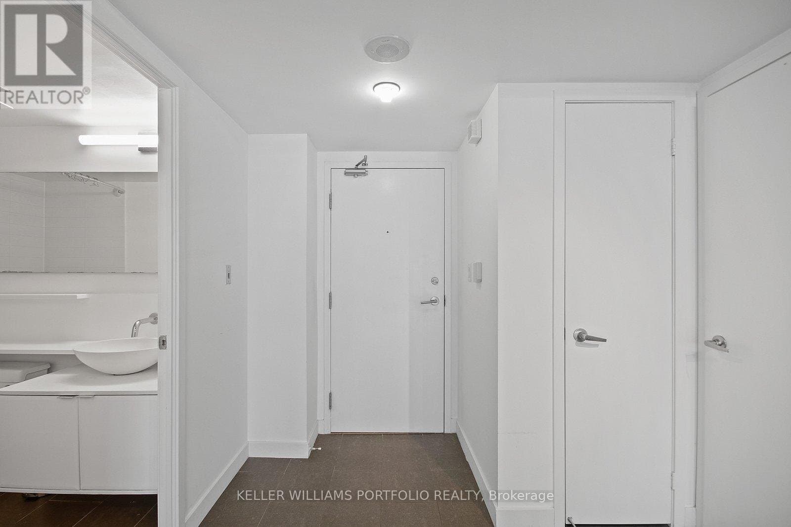 15 Fort York Boulevard - Photo 3