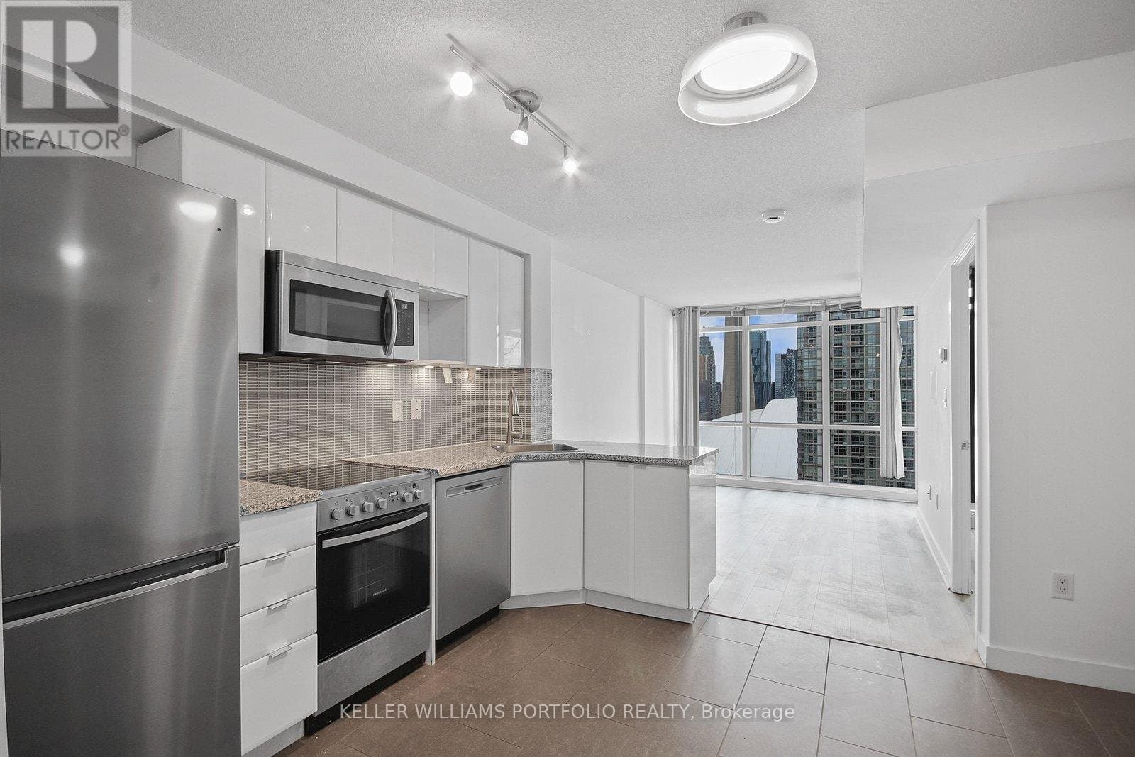 15 Fort York Boulevard - Photo 4