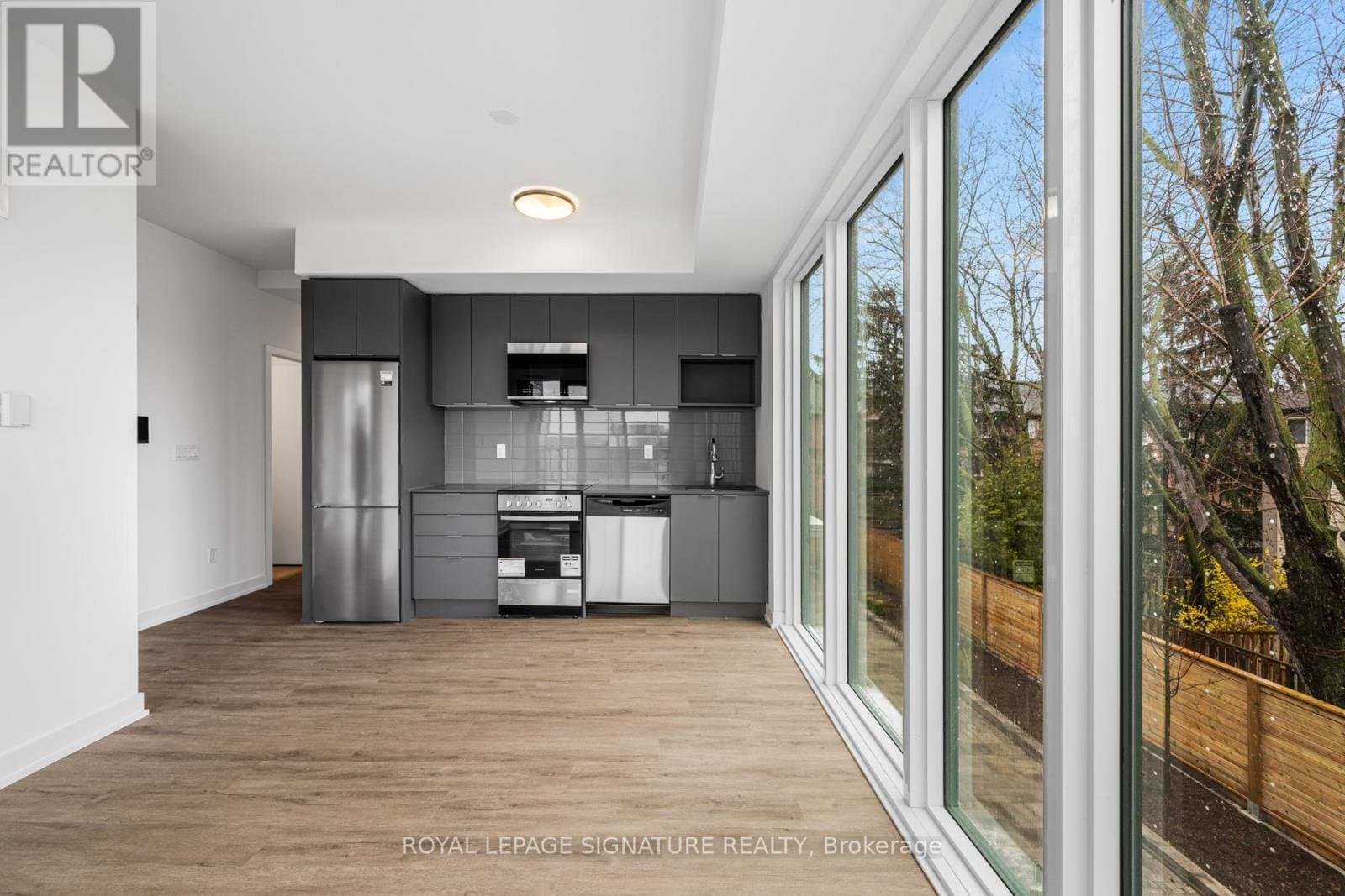 4569 Kingston Road - Photo 2