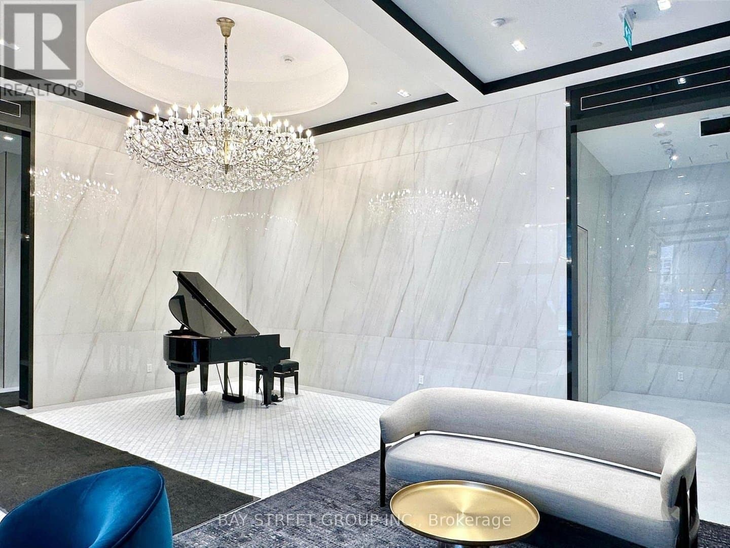 8 Wellesley Street - Photo 3