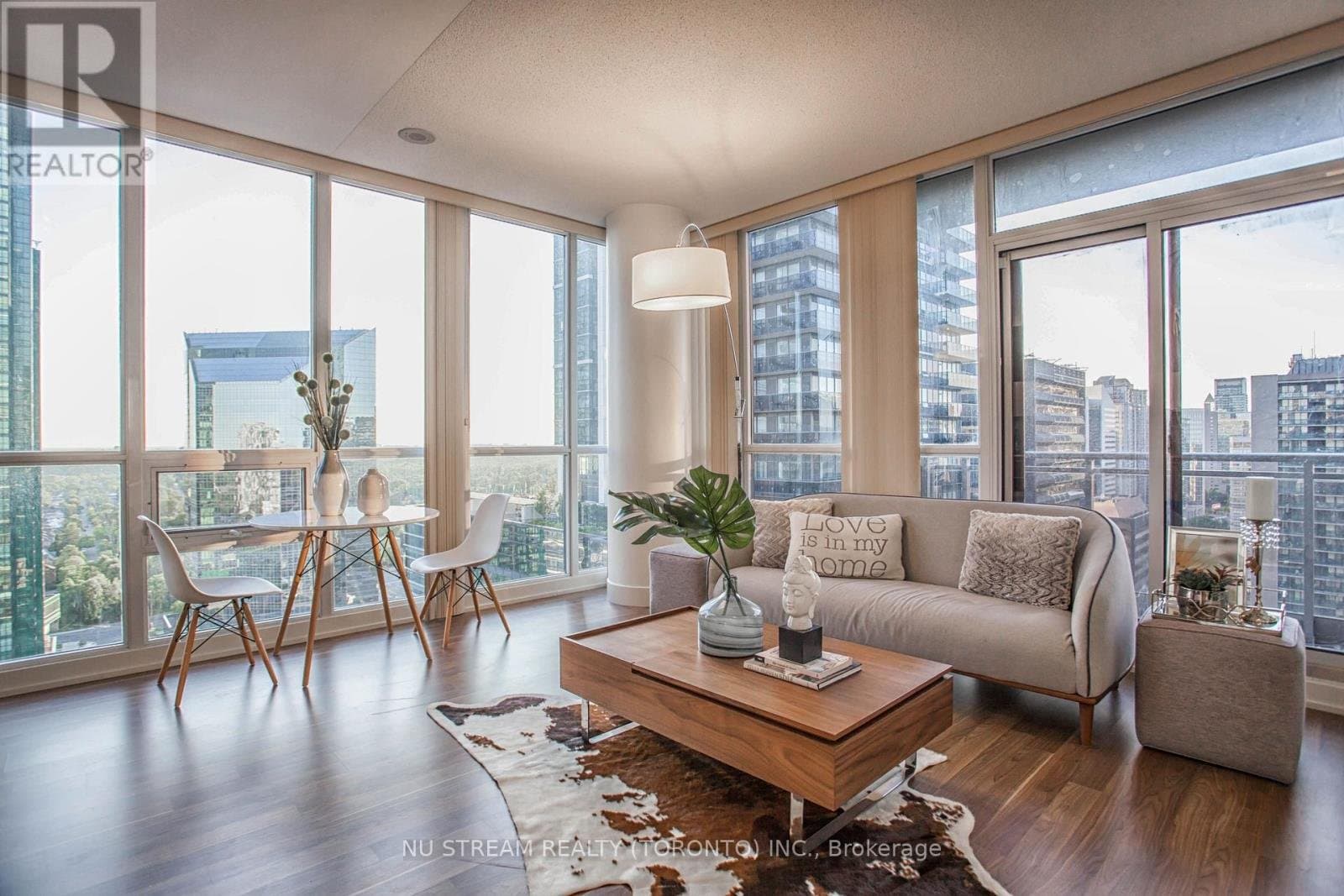 23 Sheppard Avenue