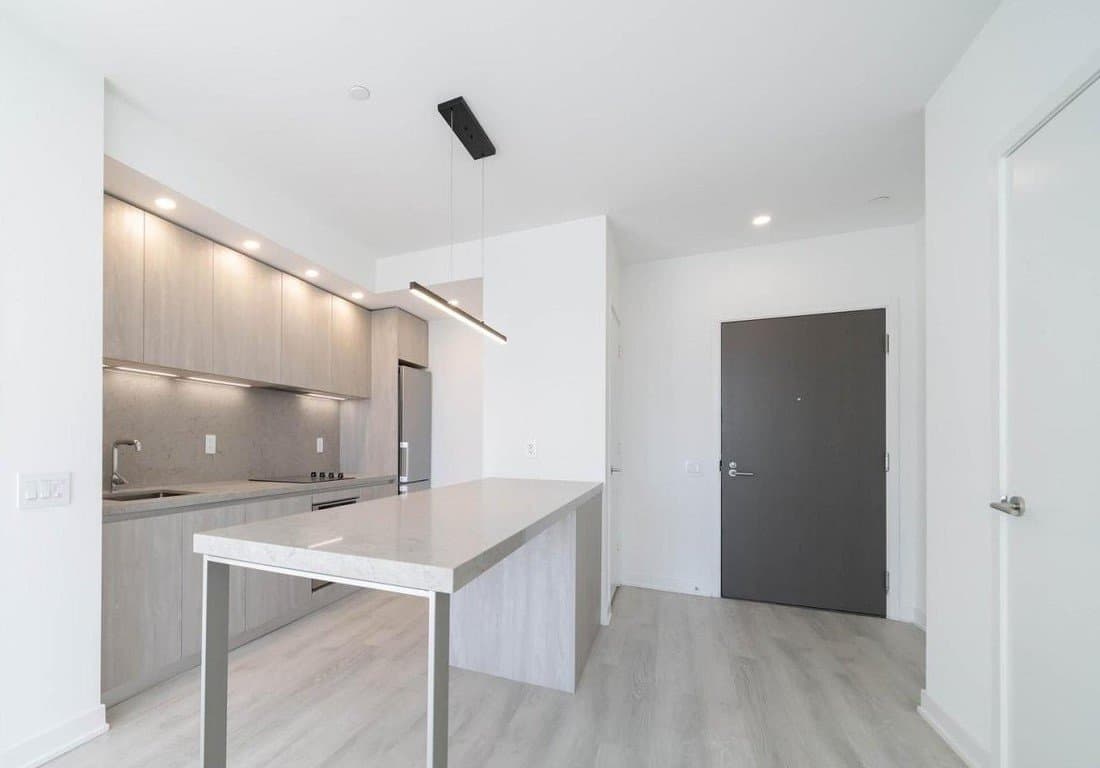 57 Spadina Avenue - Photo 3