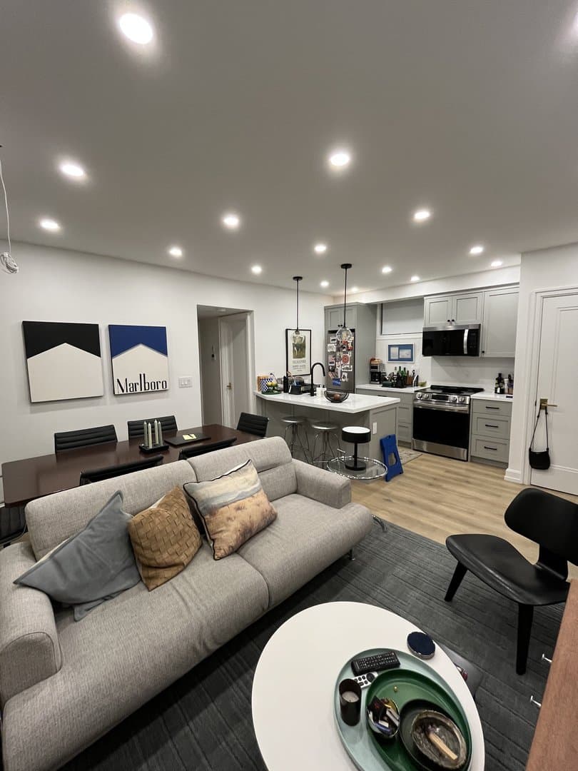 54 Cowan Avenue - Photo 2