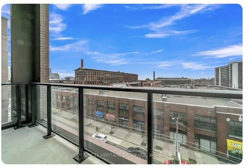 285 Dufferin Street - Photo 1