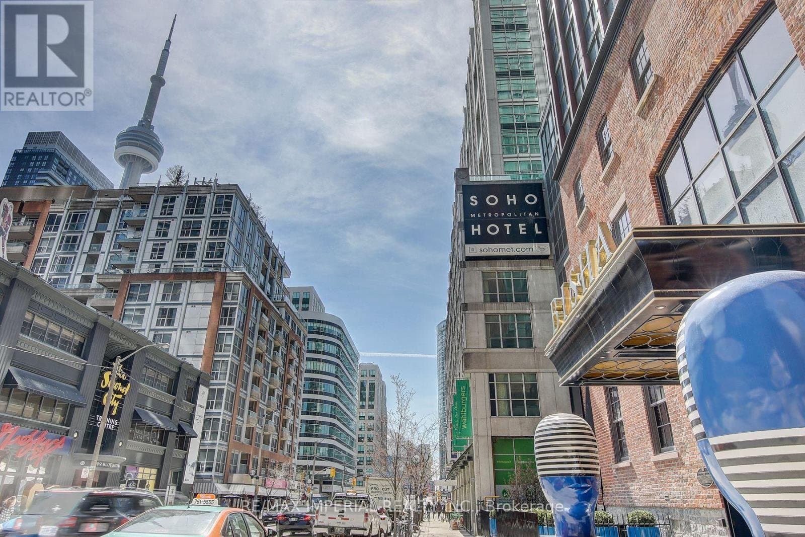 88 Blue Jays Way - Photo 1