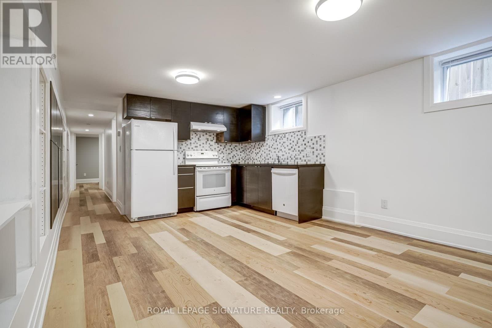 250 Nairn Avenue - Photo 2