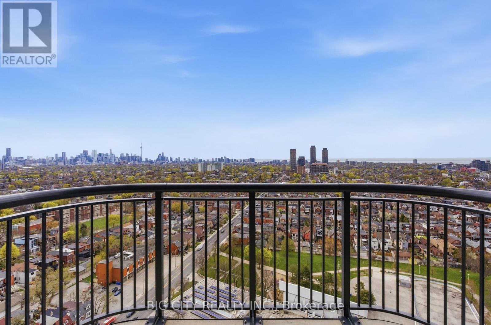 1185 Dupont Street - Photo 1