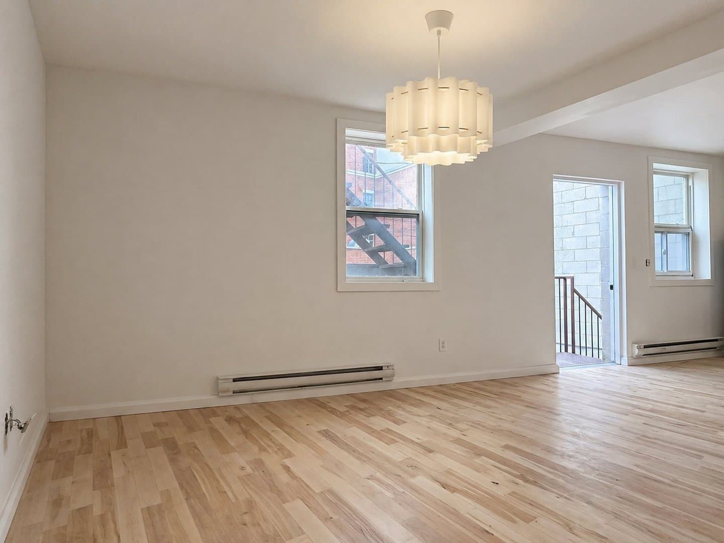 3335 Dundas Street West - Photo 3
