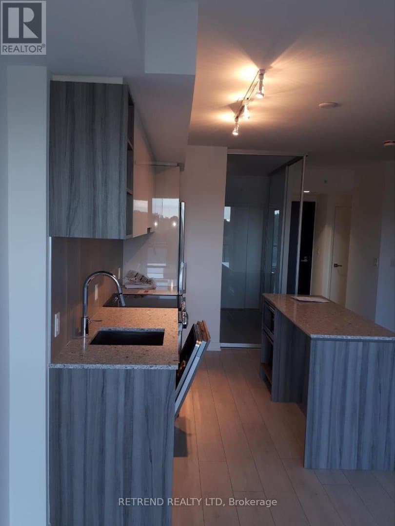 31 Tippett Road - Photo 4