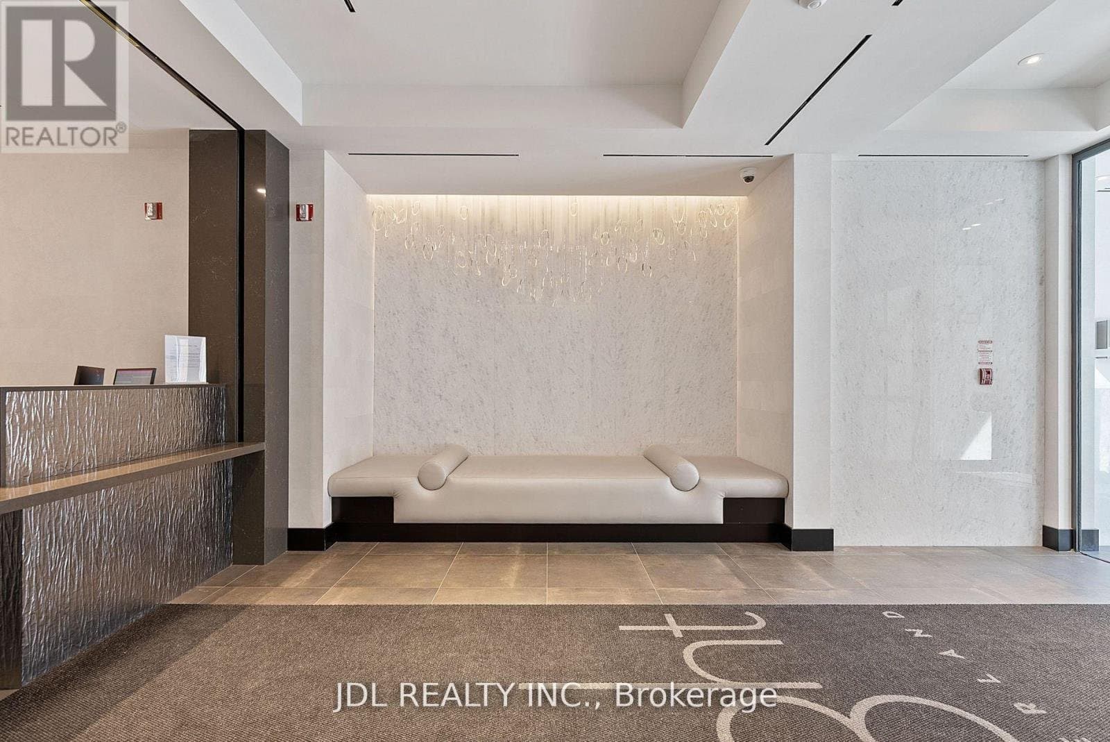 8 Cumberland Street - Photo 2