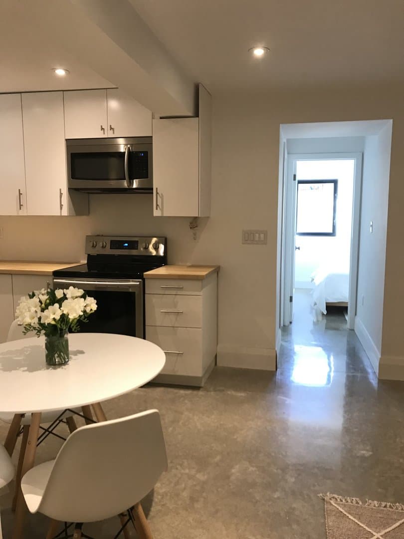 75 Moore Avenue - Photo 2