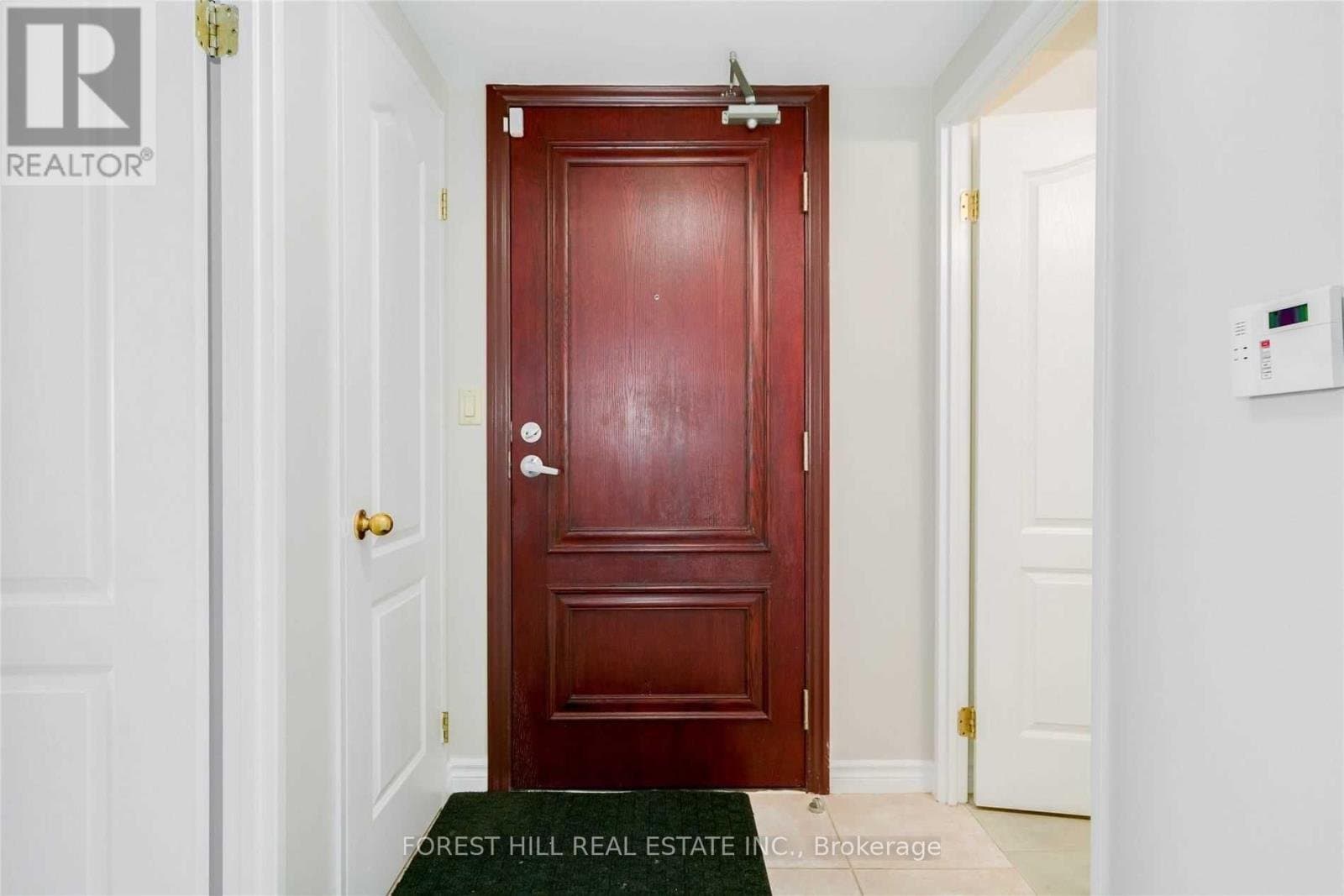9 Greenbriar Road - Photo 3
