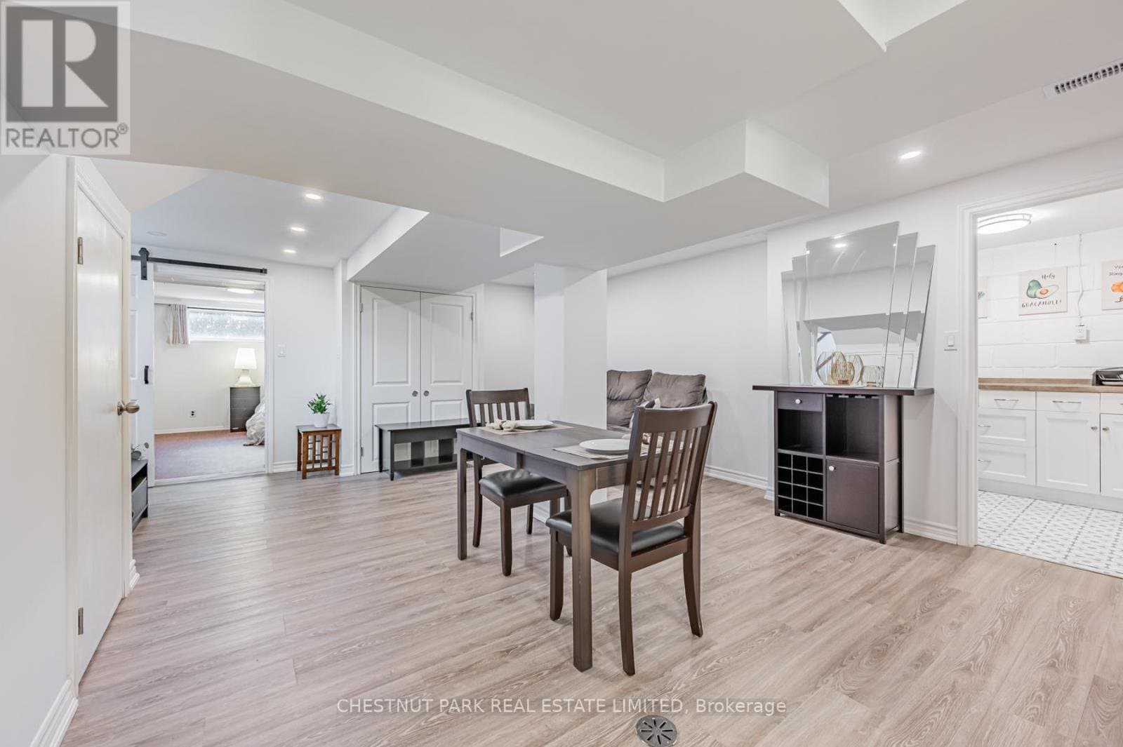 3 Sanctbury Place - Photo 2