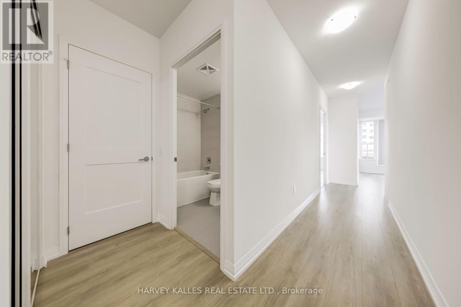 25 Holly Street - Photo 3