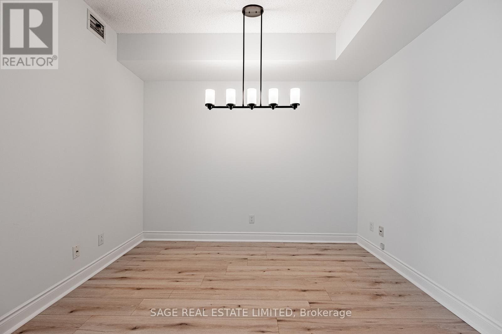 319 Merton Street - Photo 4