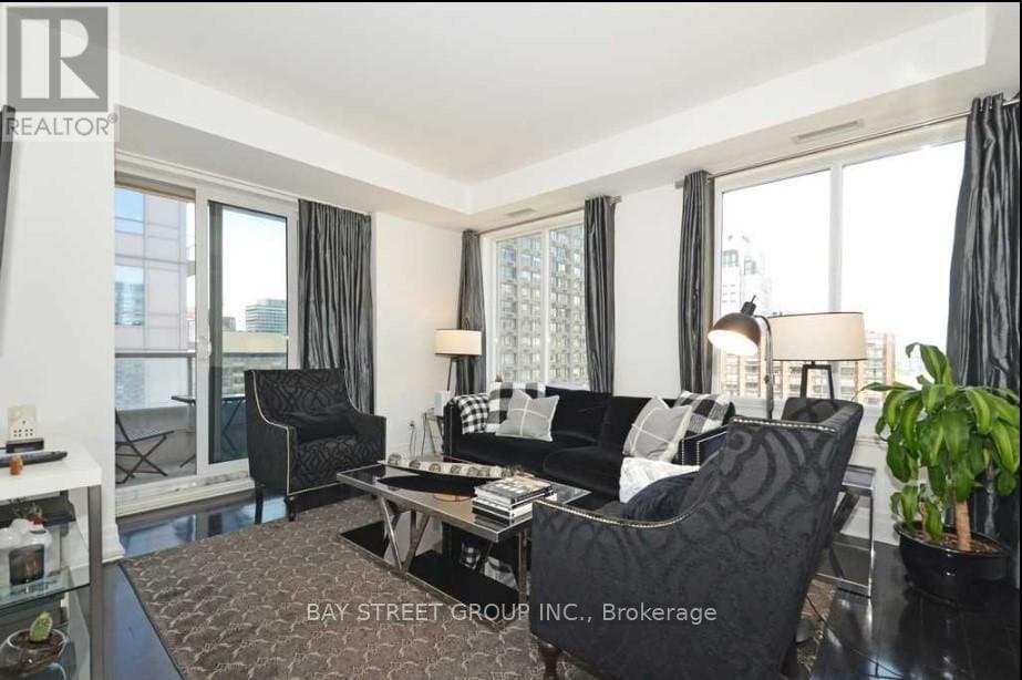 35 Balmuto Street - Photo 4