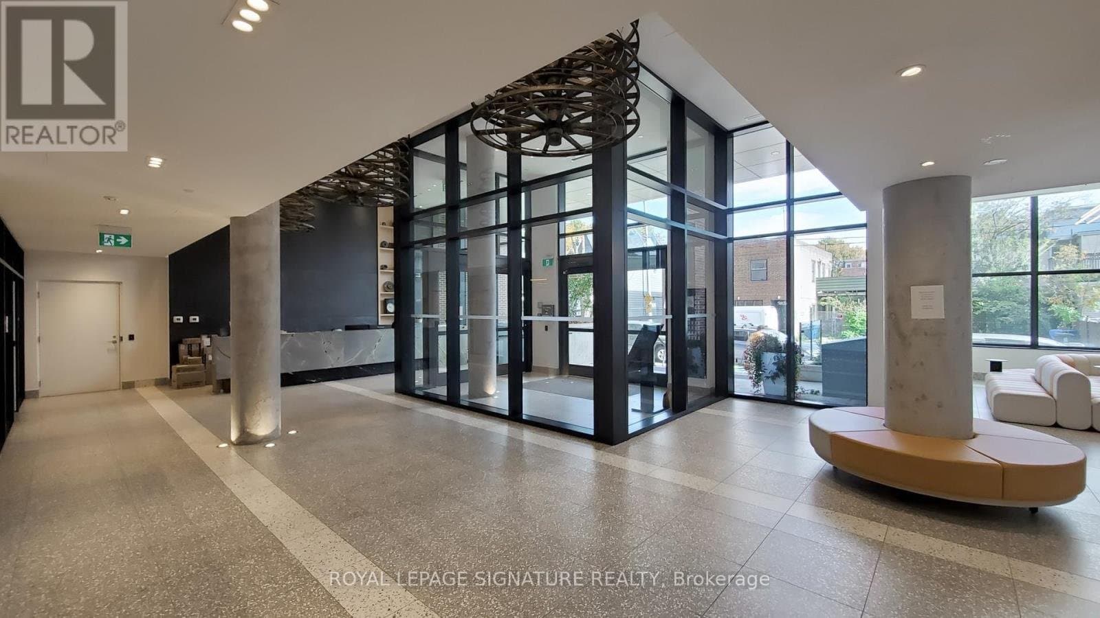 150 Logan Avenue - Photo 4