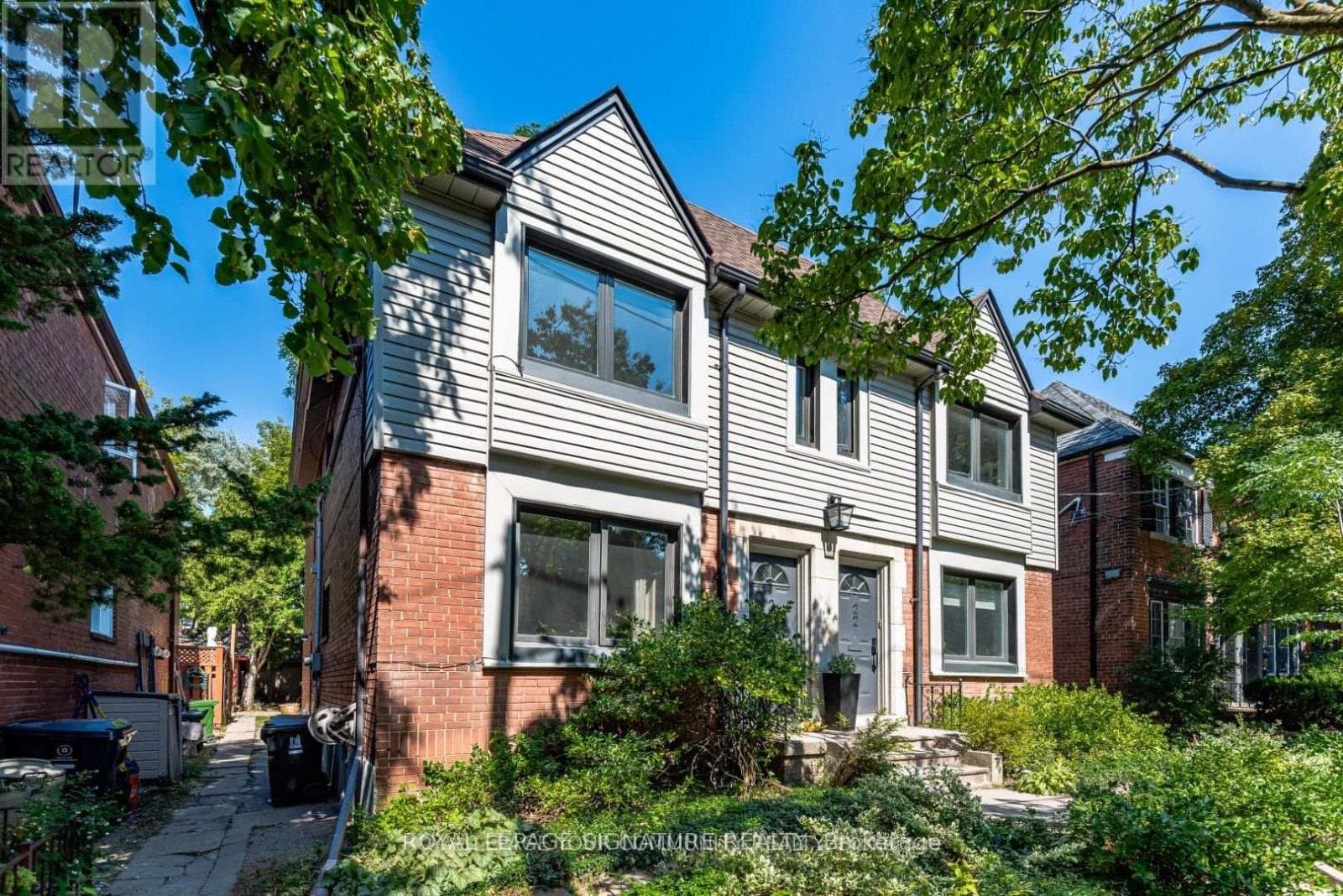 20 Strathgowan Avenue