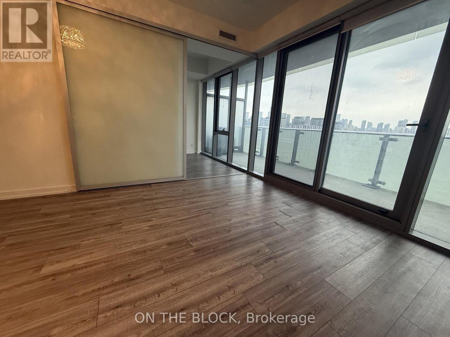 390 Cherry Street - Photo 2