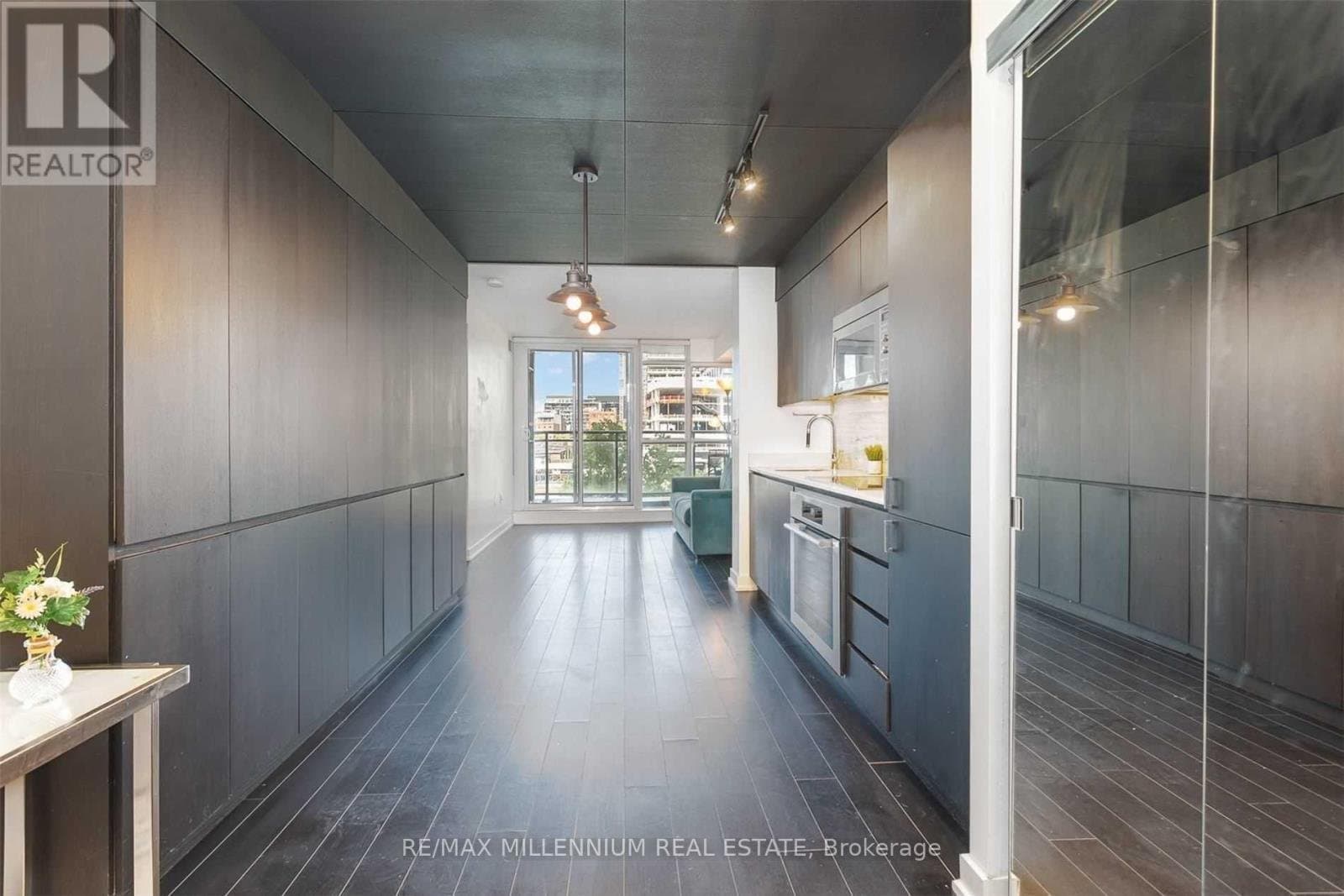 10 Capreol Court - Photo 2