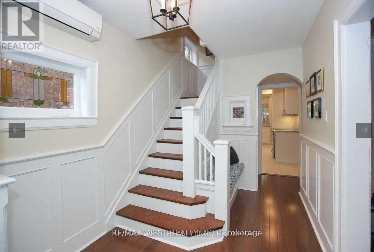 472 Roselawn Avenue - Photo 3