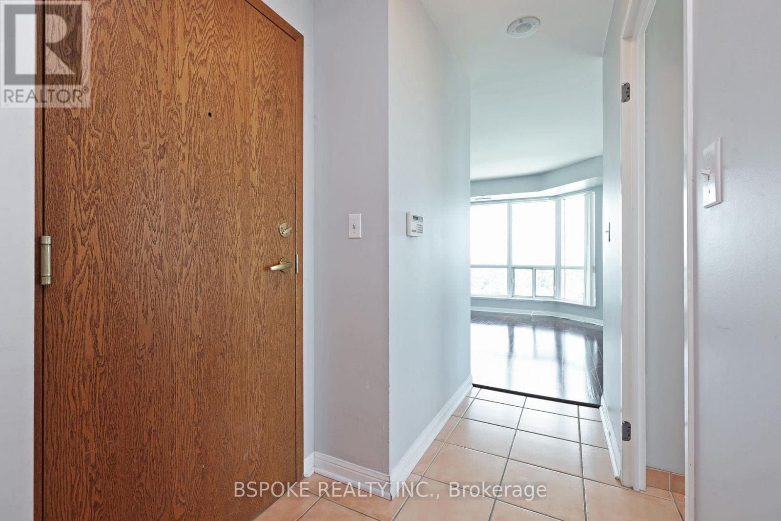 11 Lee Centre Drive - Photo 4