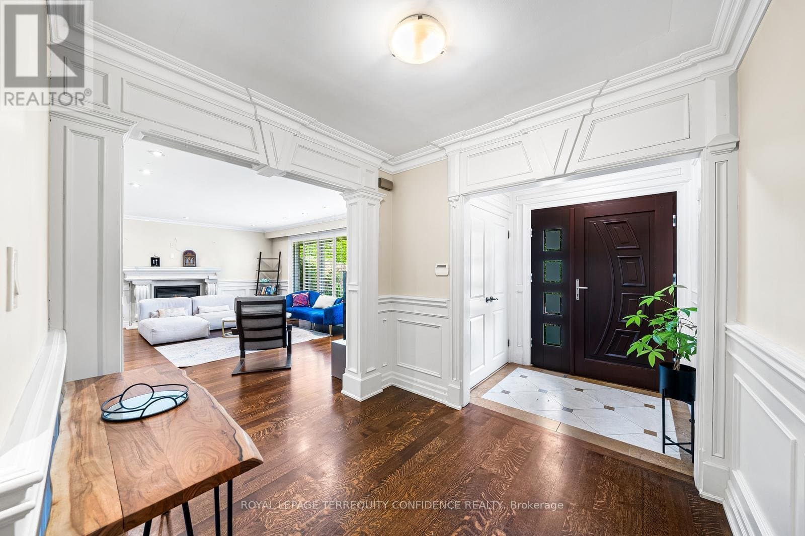 58 Burbank Drive - Photo 3