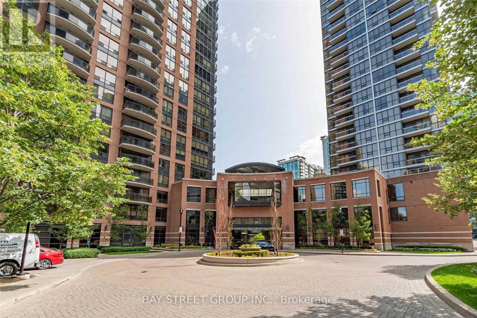 33 Sheppard Avenue - Photo 2