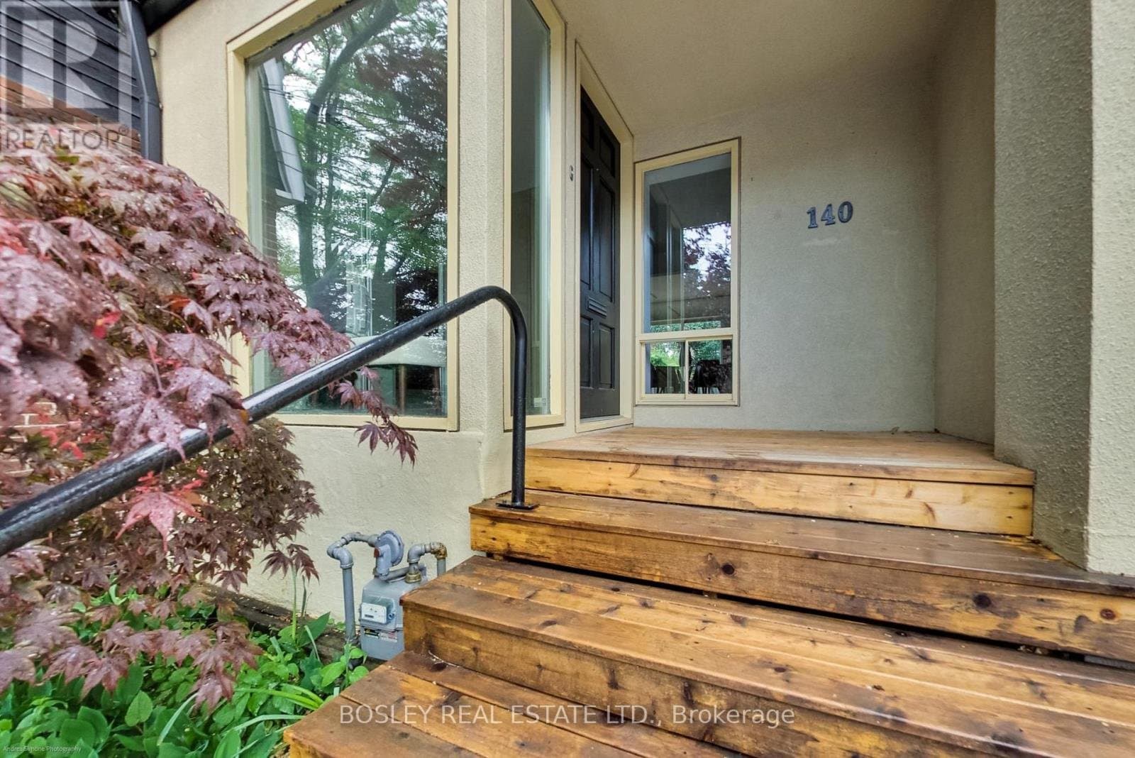 140 Helendale Avenue - Photo 3