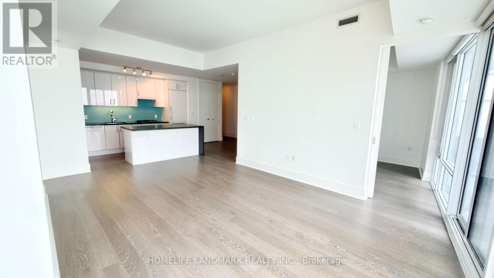 29 Queens Quay - Photo 4