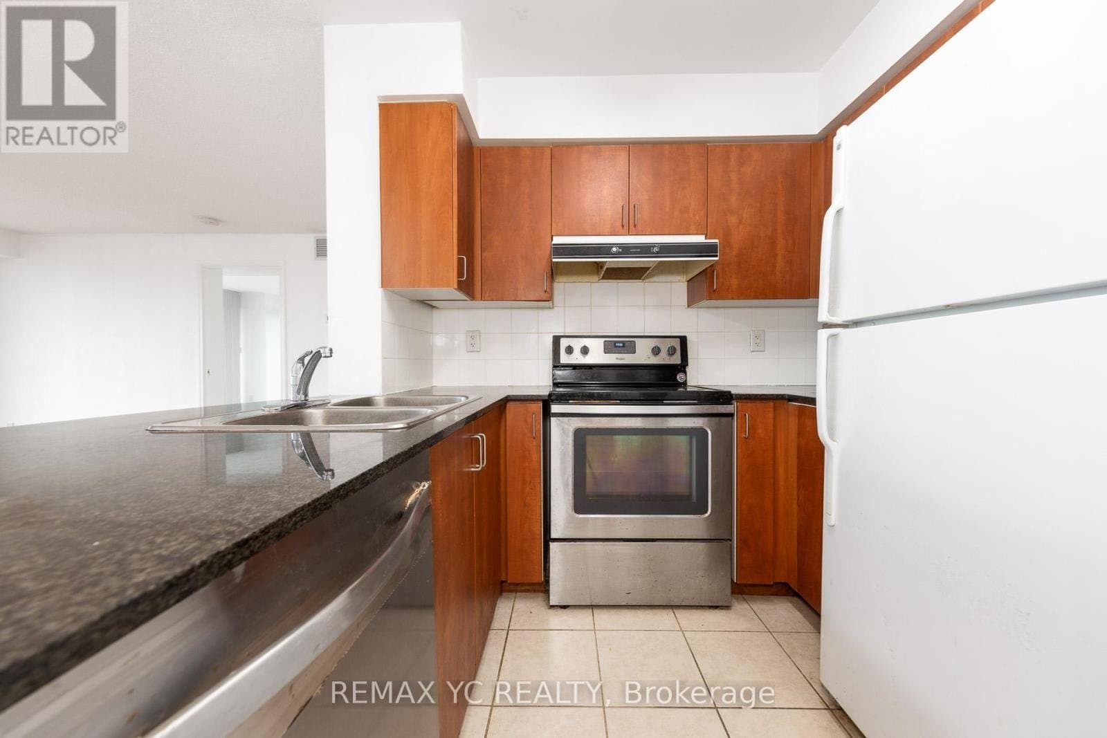 5500 Yonge Street - Photo 4