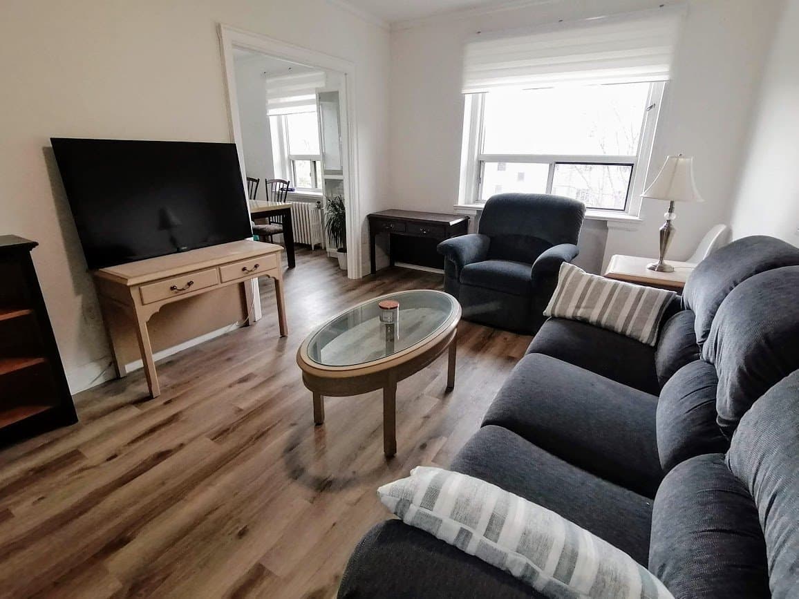 2 Glen Elm Avenue - Photo 3