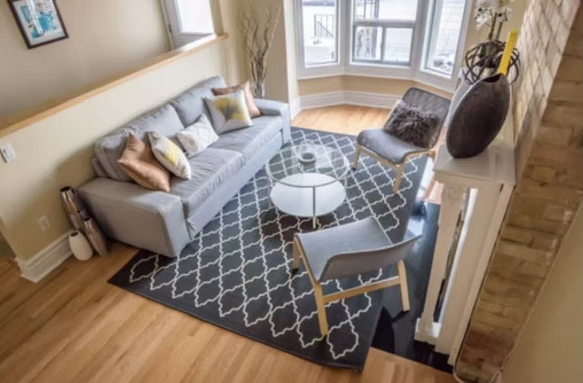 694 Bathurst Street