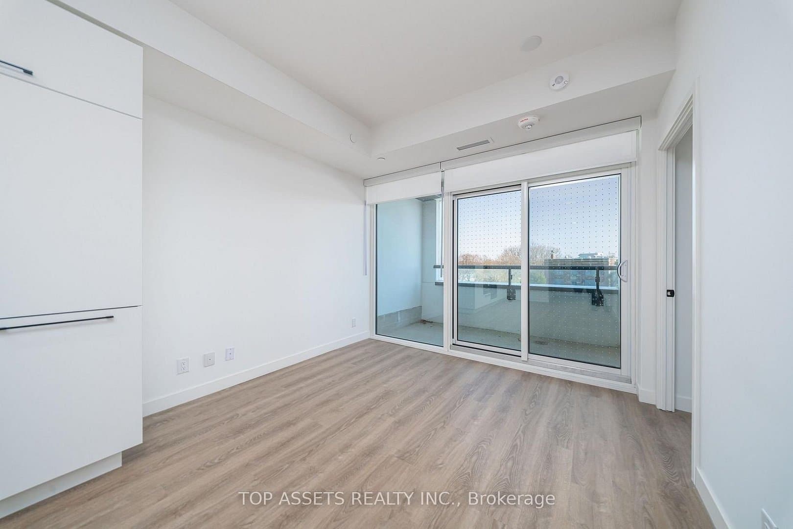 1050 Eastern Avenue - Photo 4