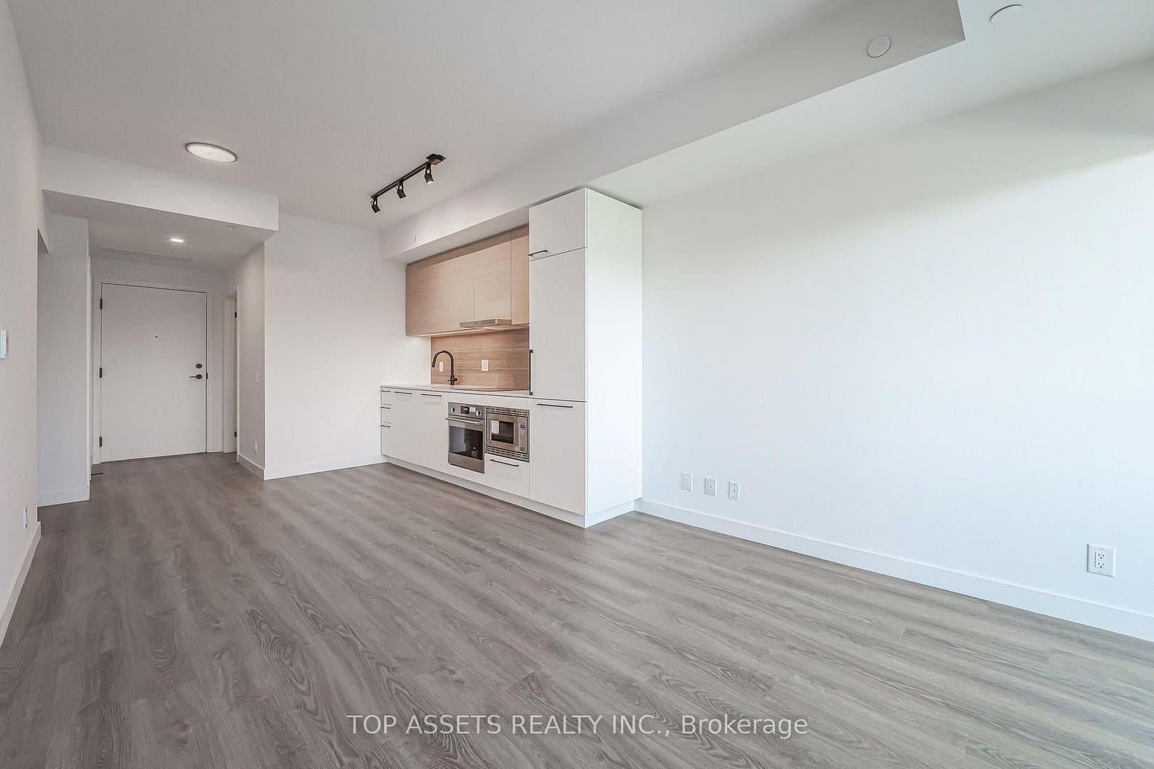 1050 Eastern Avenue - Photo 2